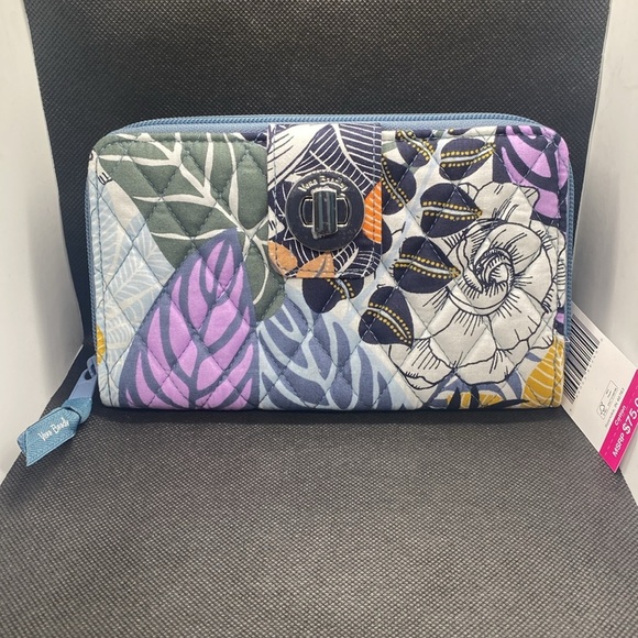 🌸VERA BRADLEY🌸Palm Floral RFID Turnlock Wallet in Cotton/NWT - Picture 4 of 8